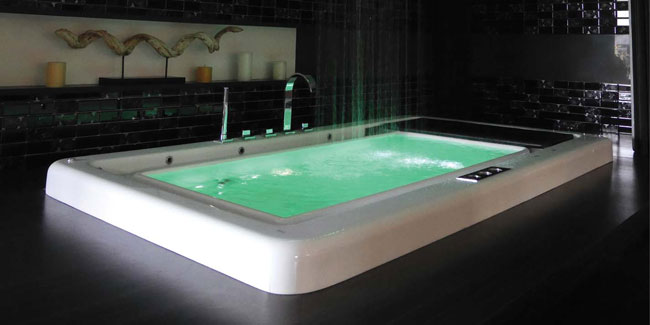 ADRENALINE Overflow Bathtub